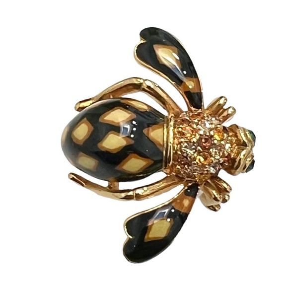 JOAN OF THE JUNGLE JOAN RIVERS ENAMEL BLACK BROOCH - Picture 13 of 16